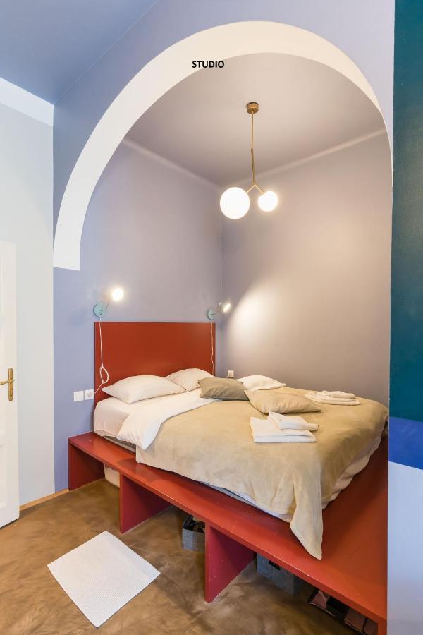 The Escapade From A Jewish District Apartamento *